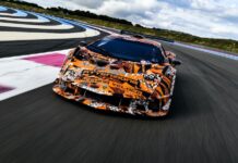 El Lamborghini SCV12 esta listo para salir a las pistas