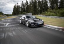 Con el nuevo Panamera, Porsche logra un récord en Nürburgring. Vídeo