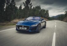 Jaguar F-Type R Convertible del 2022, un deportivo de lujo