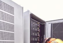 Electrify America invertirá en programas nacionales de STEM y desarrollo de la fuerza laboral para ayudar a construir la fuerza laboral de vehículos eléctricos del mañana