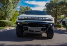 ¿ Por que el Hummer EV esta siendo un vehículo controversial para los defensores del medio ambiente ?