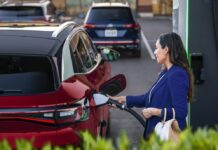 Volkswagen anuncia el lanzamiento de Plug&Charge en Electrify América para el SUV eléctrico ID.4