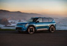 Kia EV9 obtiene doble honor en el evento Mudfest de la Northwest Automotive Press Association