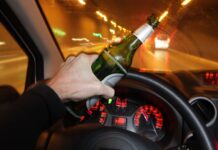 EE.UU.¿Por que la Nochevieja y el Día de Año Nuevo se encuentran entre las épocas más peligrosas del año para los conductores?
