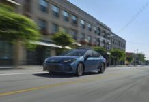 ¿Qué innovaciones en confort y tecnología traen los sedanes híbridos del 2025?